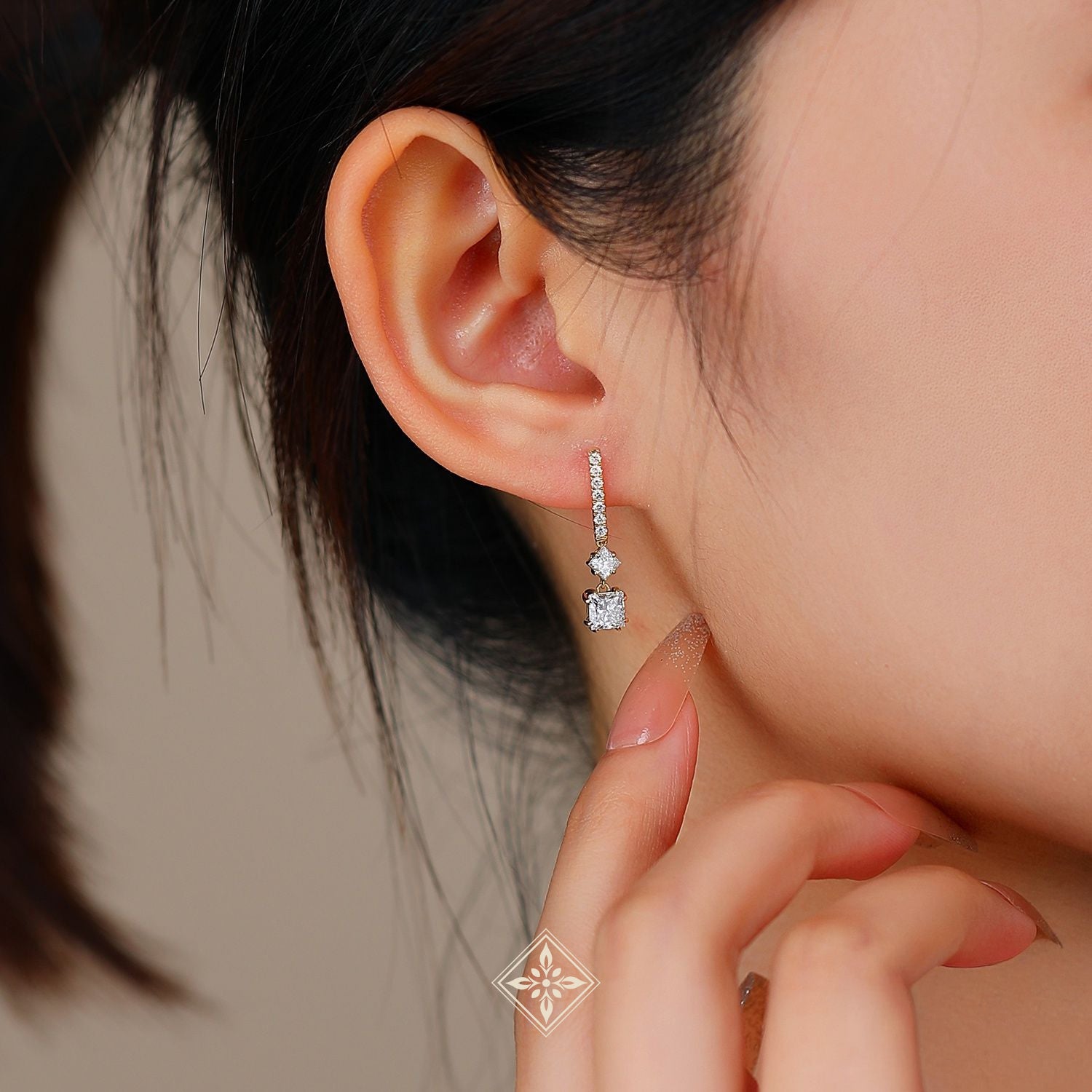 Palace's Designer Earrings