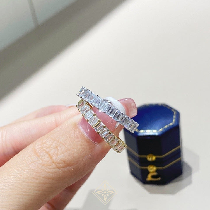 Half Eternity Emerald