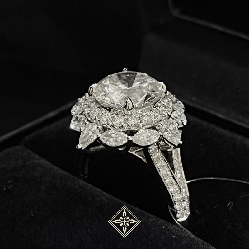 Palace's Ring Collection