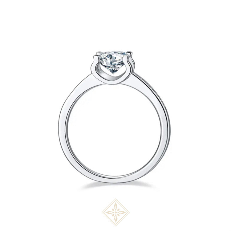 Palace Oxen Pave Ring