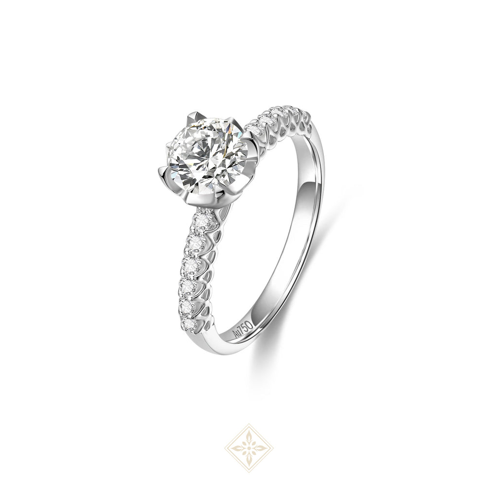 Palace's Designer Ring